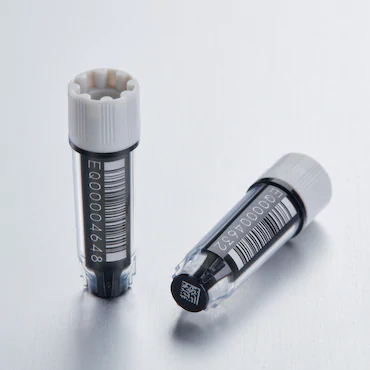 艾本德Eppendorf CryoStorage Vial，無(wú)菌, 無(wú)菌, 0.5 mL, 不含 DNase、RNase、人類 DNA 和內(nèi)毒素；外螺紋，預(yù)先加蓋灰色管蓋，帶 2D SafeCode 